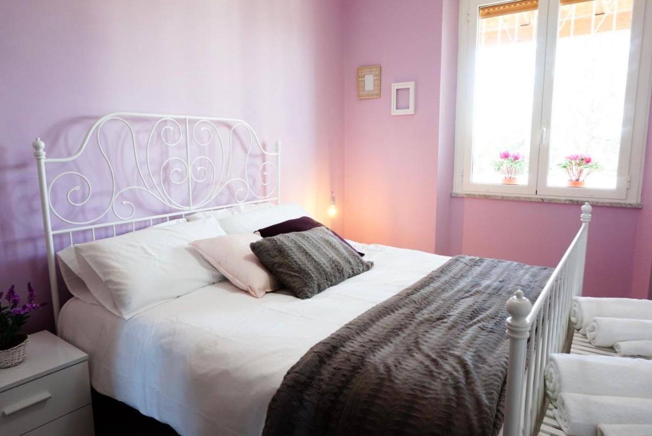 Villa Aurelia - Seafront Apartment With Terrace Quartu SantʼElena Екстериор снимка